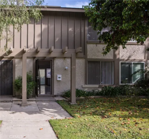 7286 Fulton Way, Stanton, California 90680