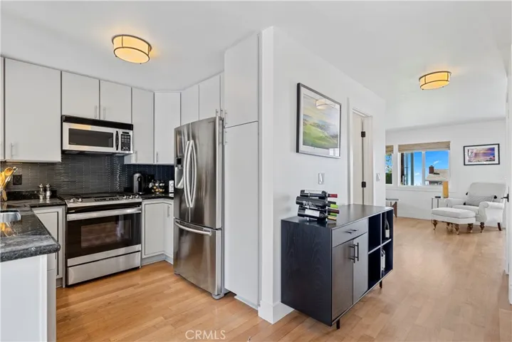 28822 Alta Laguna Boulevard, Laguna Beach, California 92651