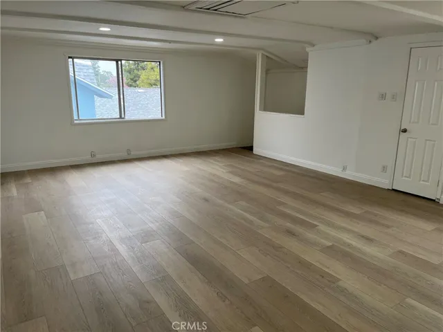 582 Pierpont Drive, Costa Mesa, California 92626