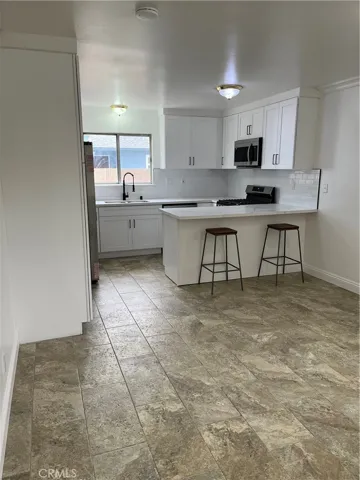 582 Pierpont Drive, Costa Mesa, California 92626