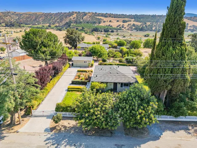 6820 F Street, Tres Pinos, California 95075