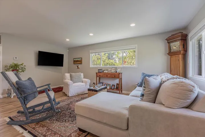6820 F Street, Tres Pinos, California 95075