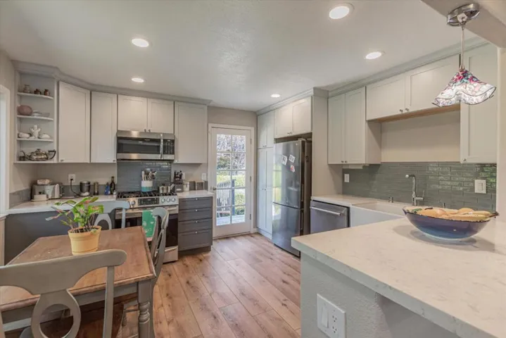 6820 F Street, Tres Pinos, California 95075