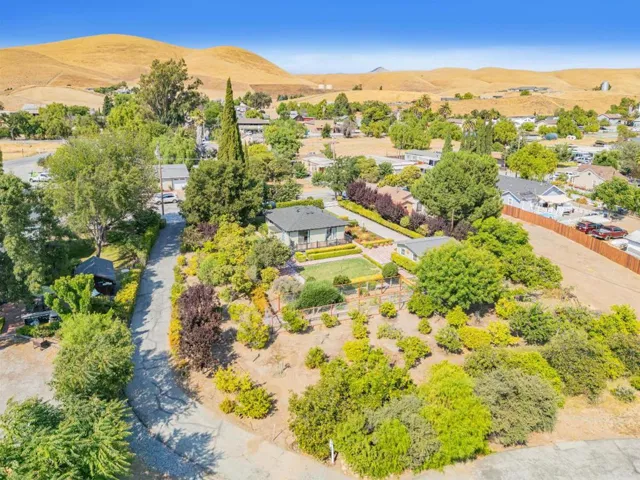 6820 F Street, Tres Pinos, California 95075