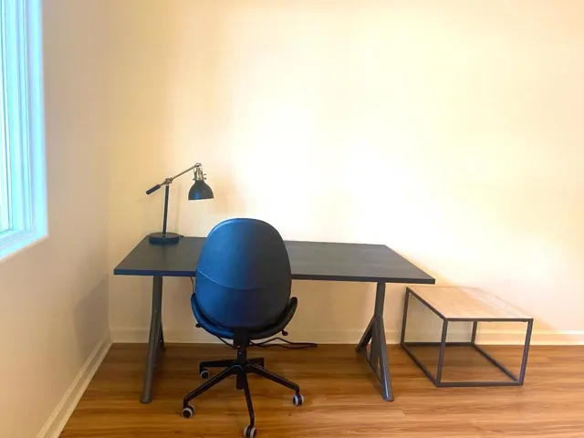200 Sheridan 106, Palo Alto, California 94306