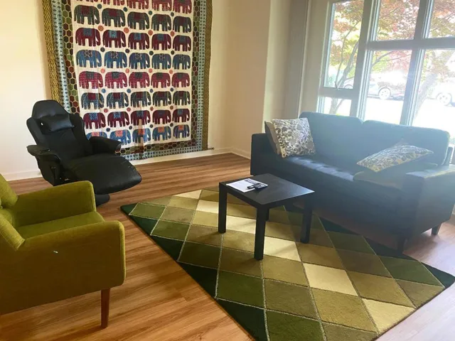 200 Sheridan 106, Palo Alto, California 94306