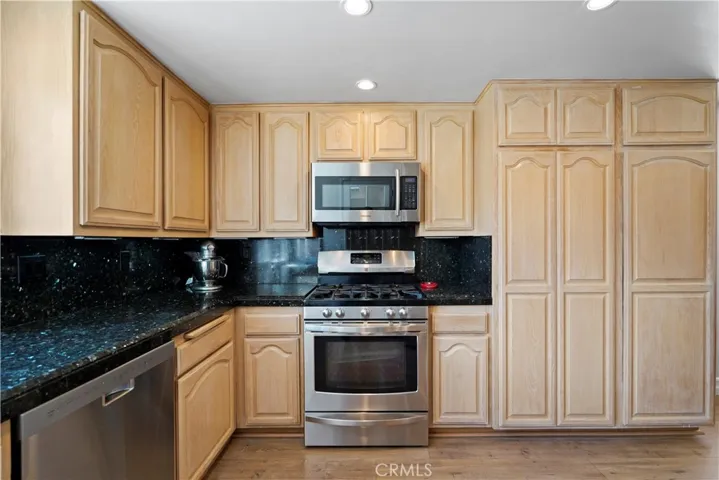 12127 Darby Avenue, Porter Ranch, California 91326