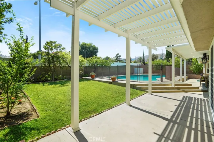 12127 Darby Avenue, Porter Ranch, California 91326