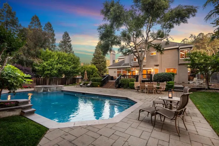 655 Sparhawk Drive, Morgan Hill, California 95037