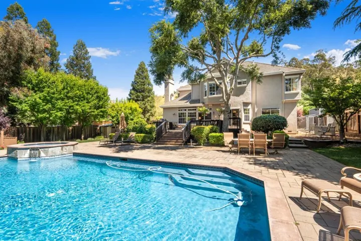655 Sparhawk Drive, Morgan Hill, California 95037