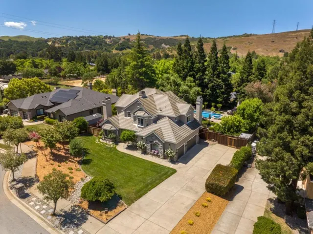 655 Sparhawk Drive, Morgan Hill, California 95037