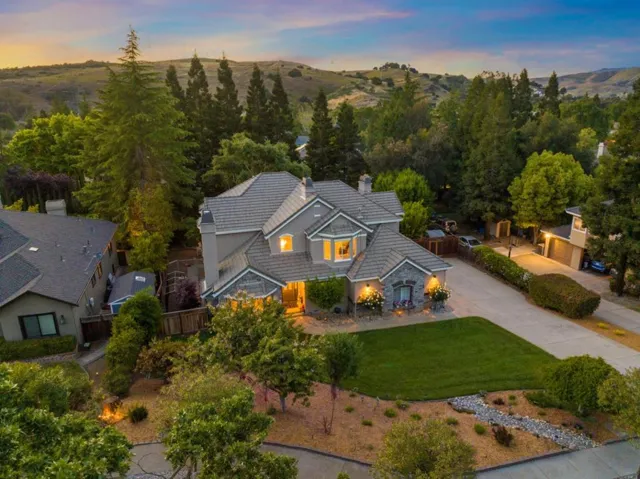 655 Sparhawk Drive, Morgan Hill, California 95037
