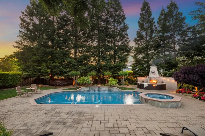 655 Sparhawk Drive, Morgan Hill, California 95037