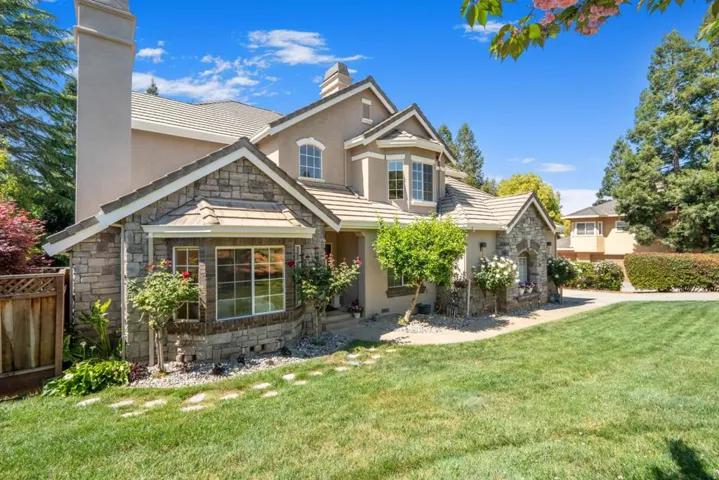 655 Sparhawk Drive, Morgan Hill, California 95037