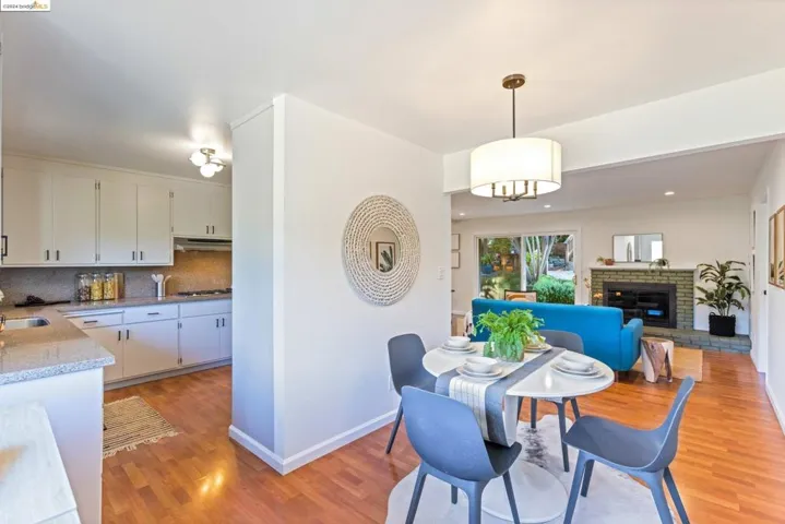 2133 Trafalgar Pl, Oakland, California 94611