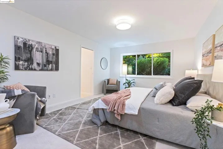 2133 Trafalgar Pl, Oakland, California 94611