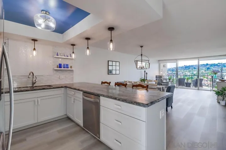 4944 Cass St 804, San Diego, California 92109