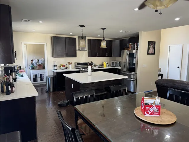 14339 Raven Street, Sylmar, California 91342