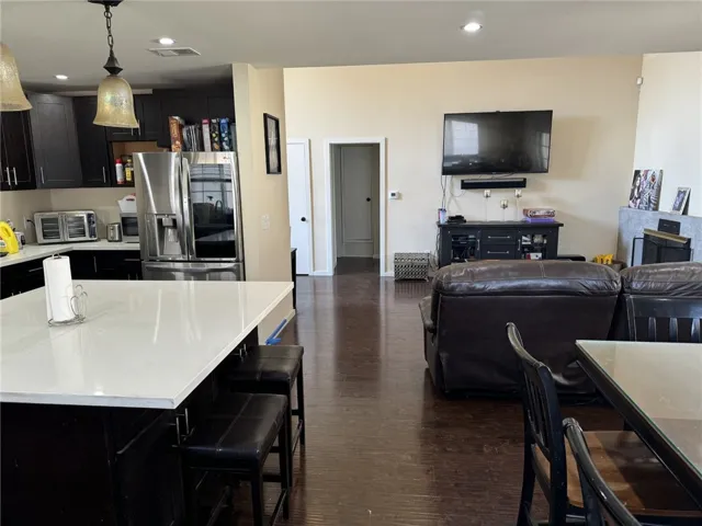 14339 Raven Street, Sylmar, California 91342