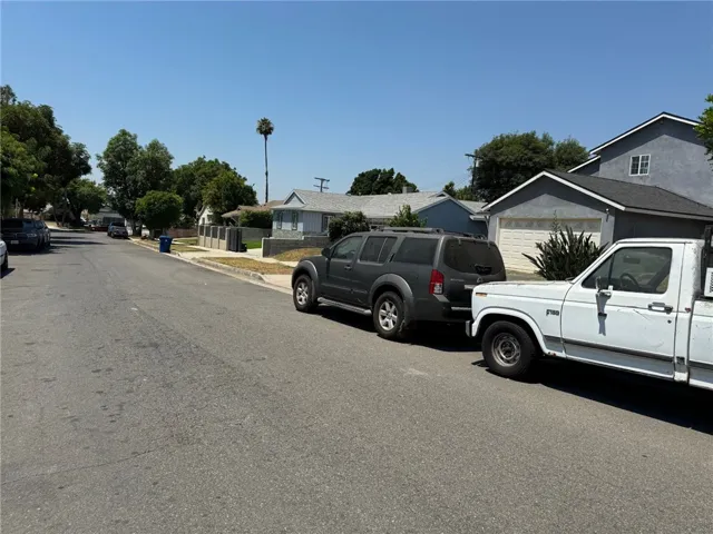 14339 Raven Street, Sylmar, California 91342