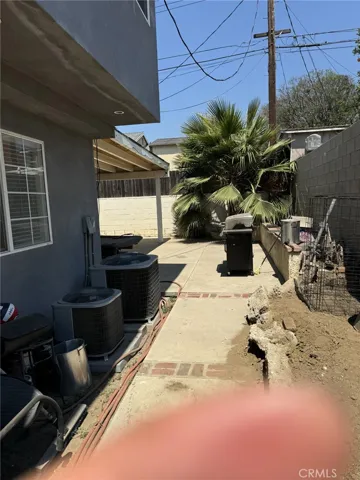 14339 Raven Street, Sylmar, California 91342