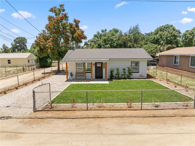 25873 Creag Avenue, Homeland, California 92548