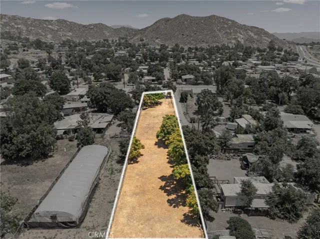 25873 Creag Avenue, Homeland, California 92548