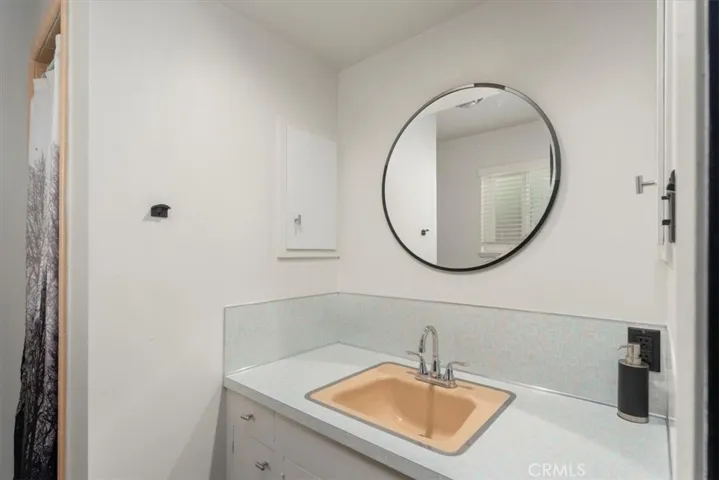 1925 Merle Drive, Redding, California 96001