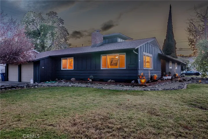 1925 Merle Drive, Redding, California 96001