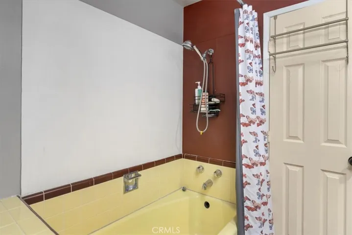 1925 Merle Drive, Redding, California 96001