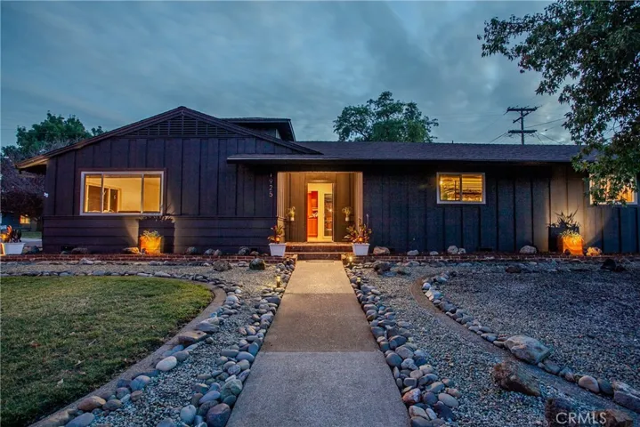 1925 Merle Drive, Redding, California 96001