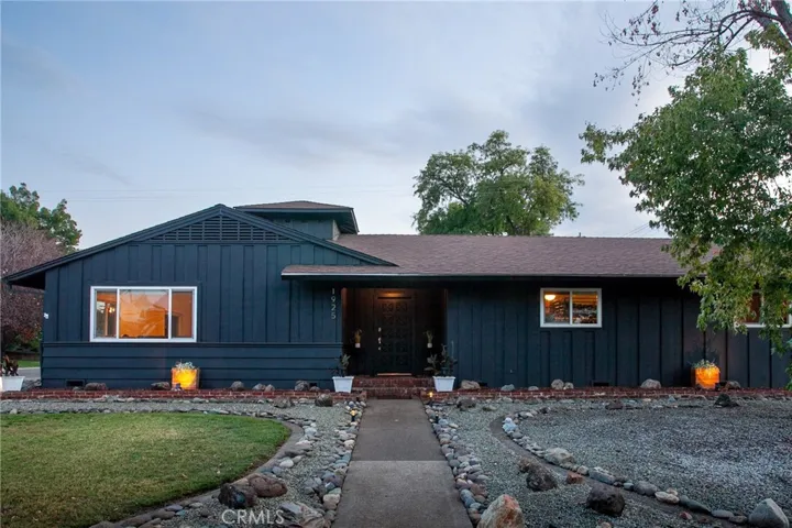 1925 Merle Drive, Redding, California 96001