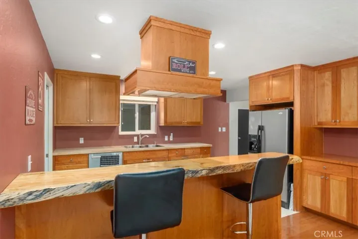 1925 Merle Drive, Redding, California 96001