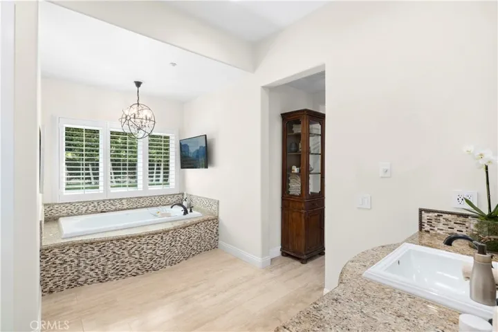5 Winston Drive, Coto De Caza, California 92679