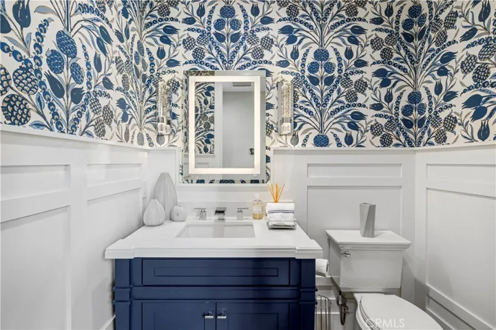 Powder room