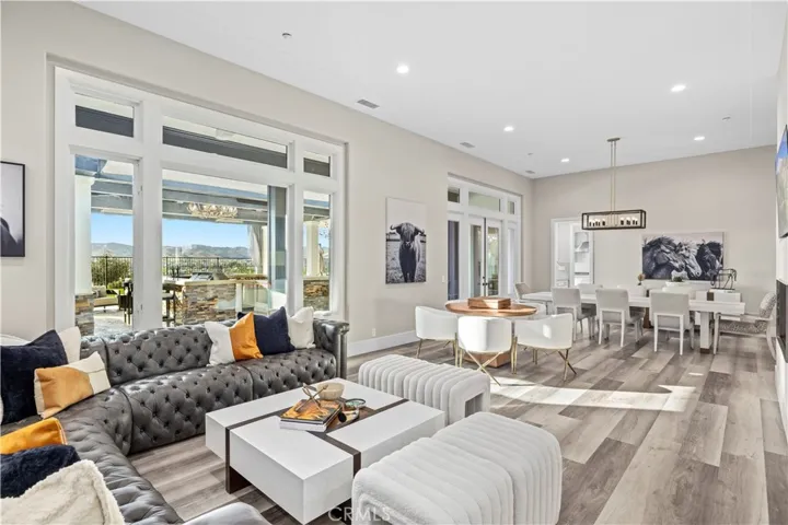 5 Winston Drive, Coto De Caza, California 92679