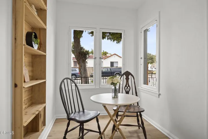 11-web-or-mls-UpmarketMedia_405Coronado-