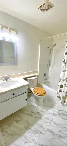 771 Racquet Club Drive 504, Diamond Bar, California 91765