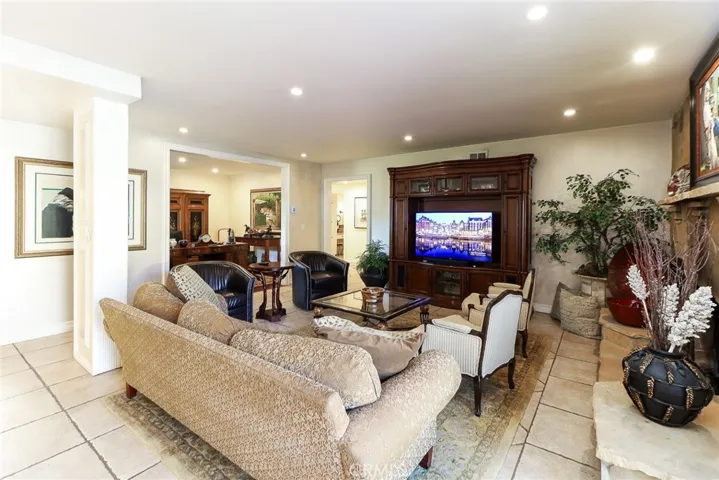 Family room features recessed​​‌​​​​‌​​‌‌​​‌​​​‌‌​​​‌​​‌‌​​‌‌​​‌‌​​​​ lighting