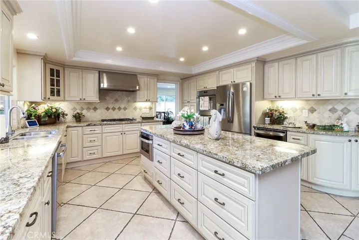 Beautifully remodeled kitchen