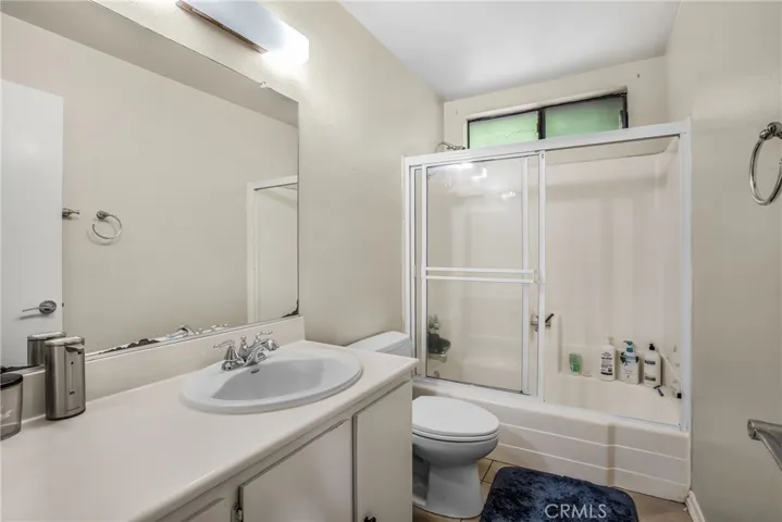 19695 Marino, Yorba Linda, California 92886