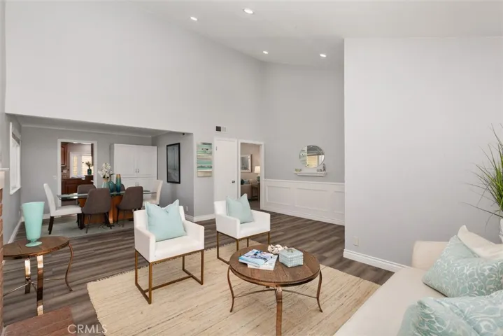 974 South La Salle Circle, Anaheim Hills, California 92807