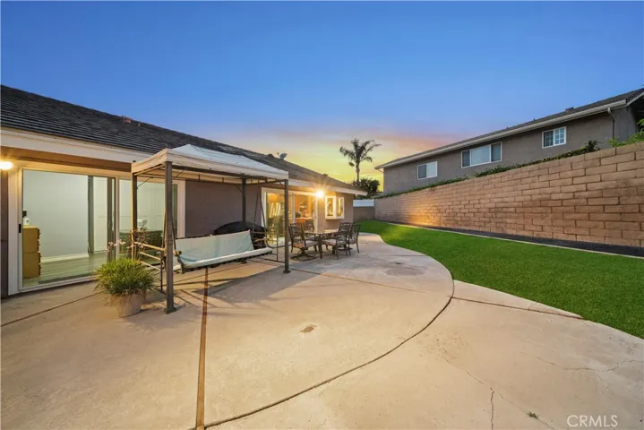 974 South La Salle Circle, Anaheim Hills, California 92807