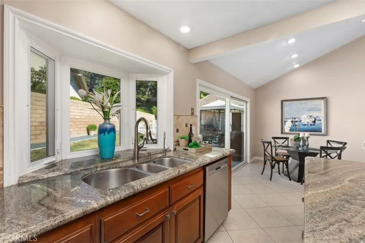 974 South La Salle Circle, Anaheim Hills, California 92807