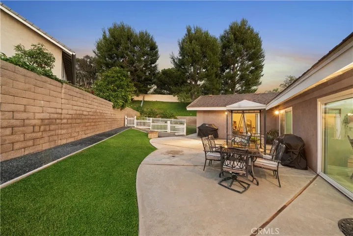 974 South La Salle Circle, Anaheim Hills, California 92807