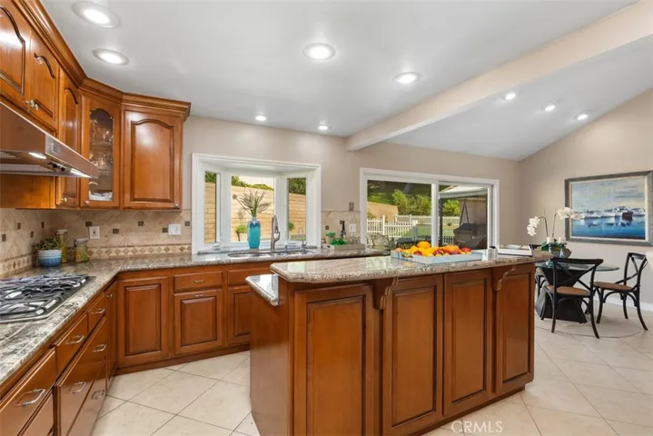974 South La Salle Circle, Anaheim Hills, California 92807