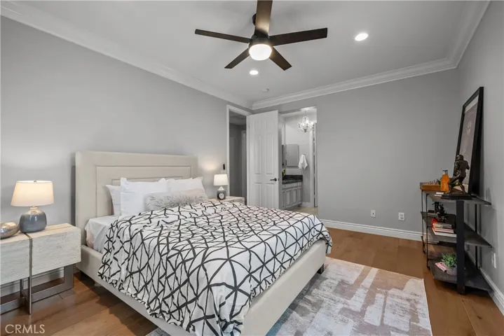 29512 Hacienda Drive, Valencia, California 91354