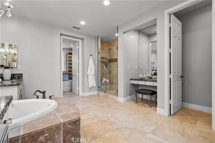 29512 Hacienda Drive, Valencia, California 91354