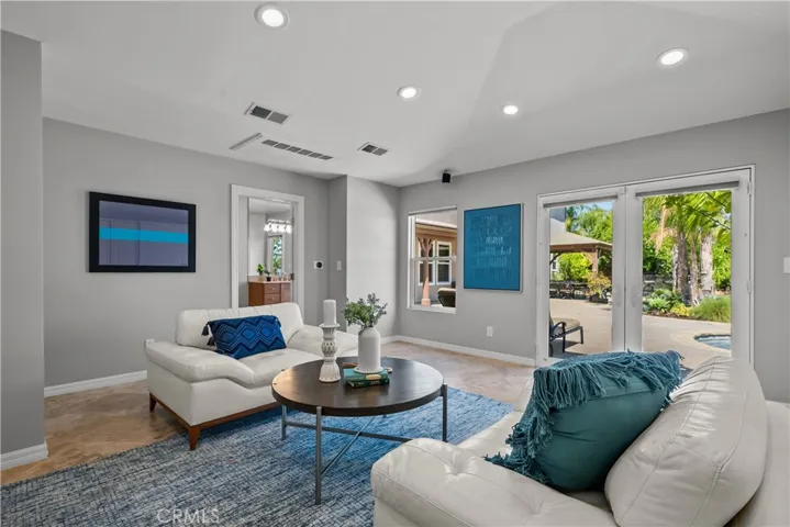 29512 Hacienda Drive, Valencia, California 91354