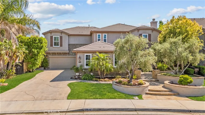 29512 Hacienda Drive, Valencia, California 91354